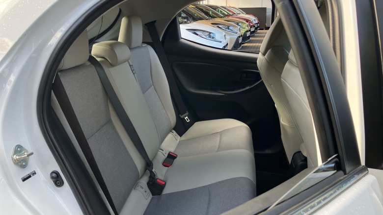 Toyota Yaris 1.5 Hybrid Excel 5dr CVT Hybrid Hatchback